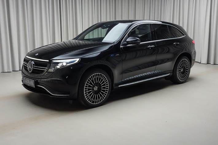 Sort Mercedes EQC400 fra 2023