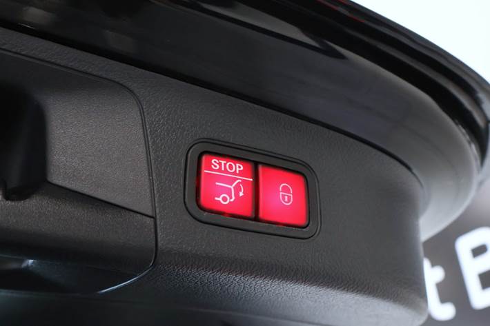 Sort Mercedes EQA250+ fra 2023