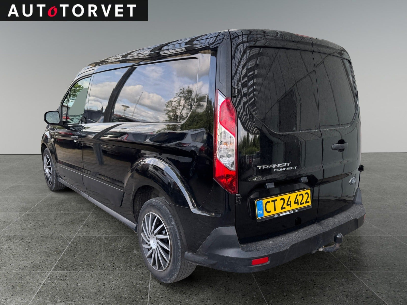 Sort Ford Transit Connect fra 2019