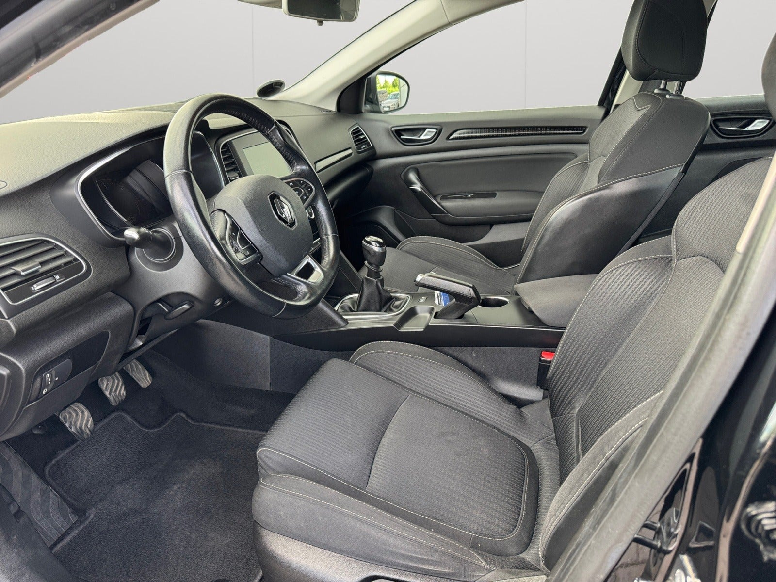 Sort Renault Megane IV fra 2017