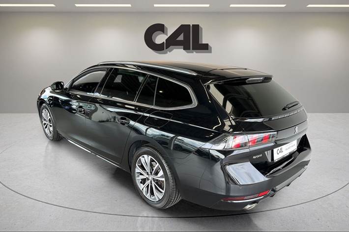 Sort Peugeot 508 fra 2021