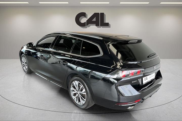 Sort Peugeot 508 fra 2021