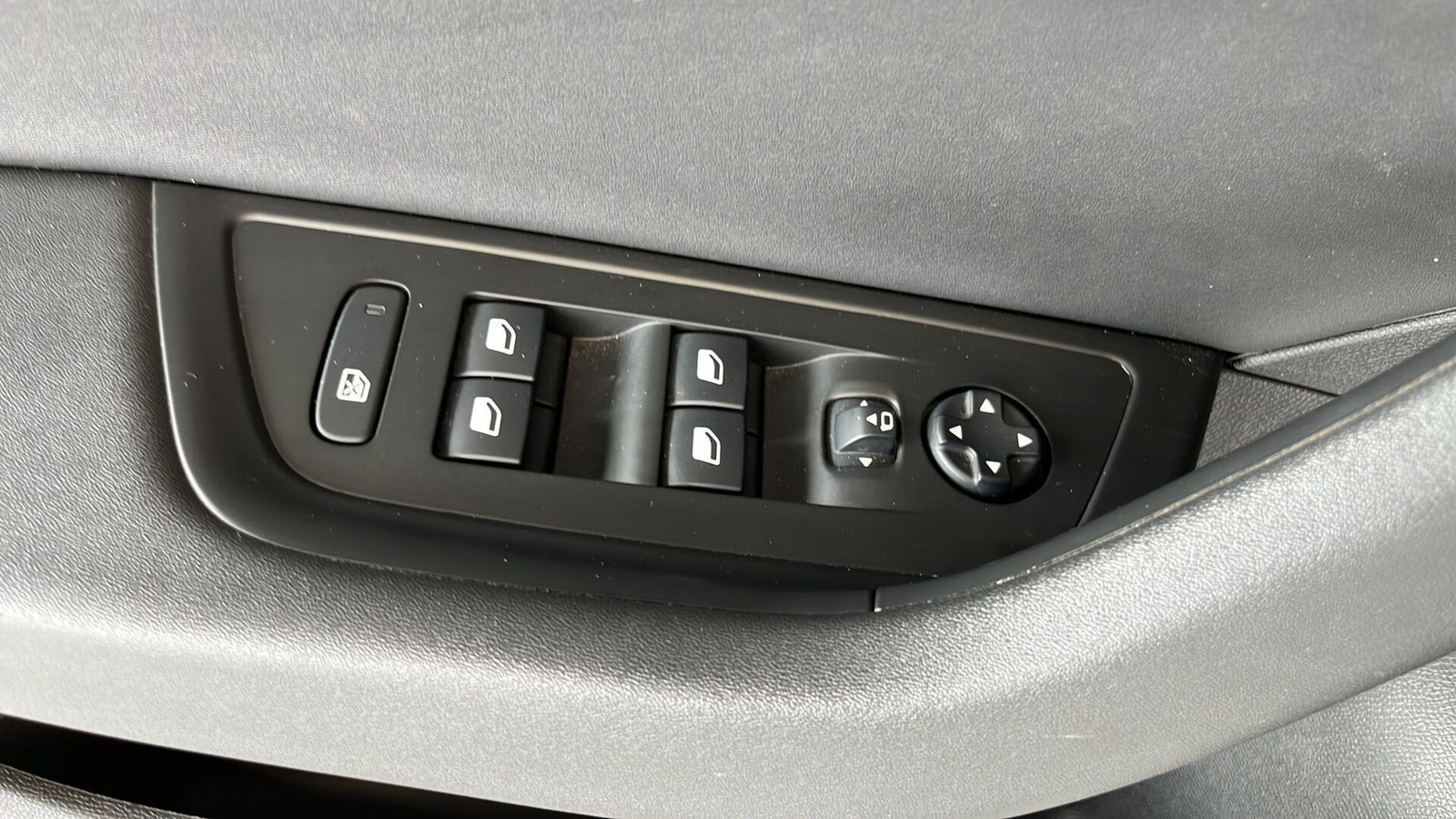 Sort Peugeot 508 fra 2021