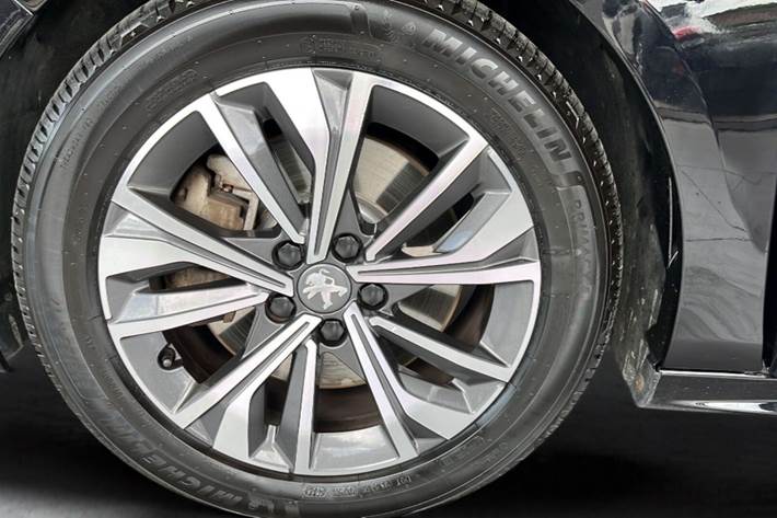 Sort Peugeot 508 fra 2021