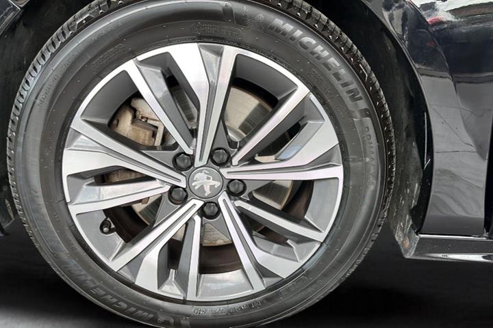Sort Peugeot 508 fra 2021