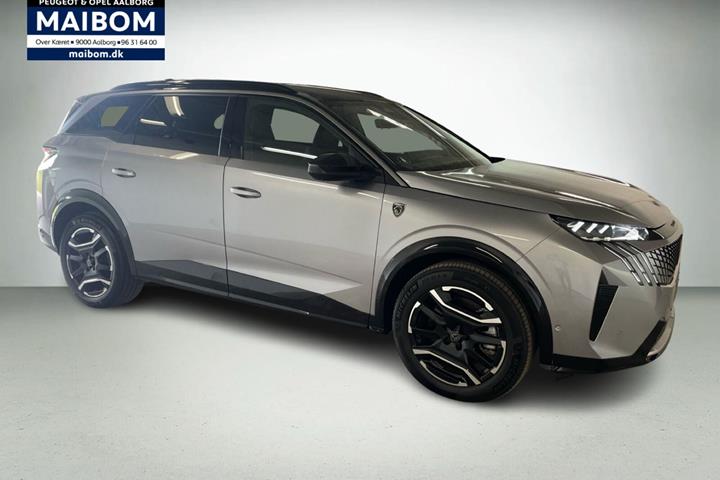 Grå Peugeot e-5008 fra 2025