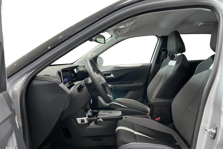 Sølv Opel Frontera fra 2025