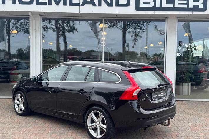 Sort Volvo V60 fra 2011