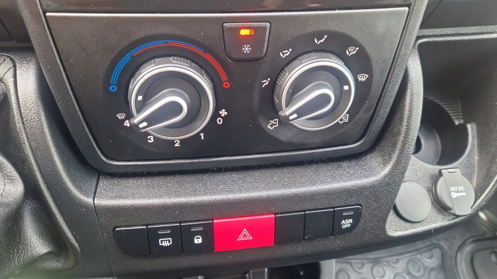 Hvid Citroën Jumper 33 fra 2022