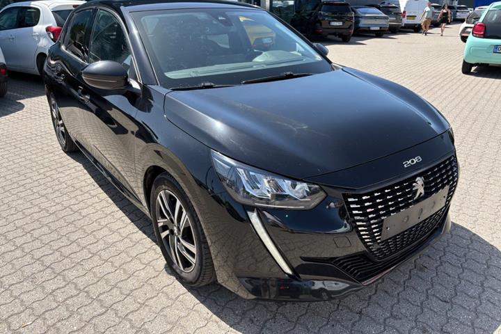 Rød Peugeot 208 fra 2021
