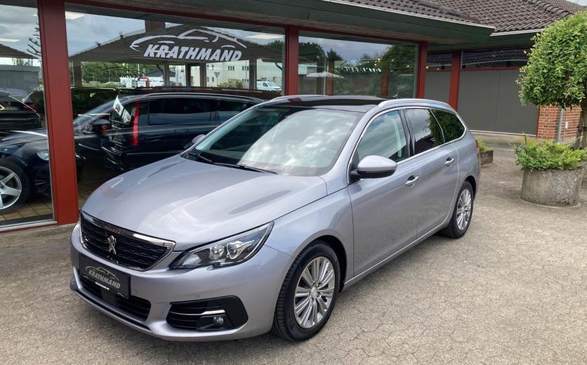 Peugeot 308 1,5 BlueHDi 130 Selection Sky SW
