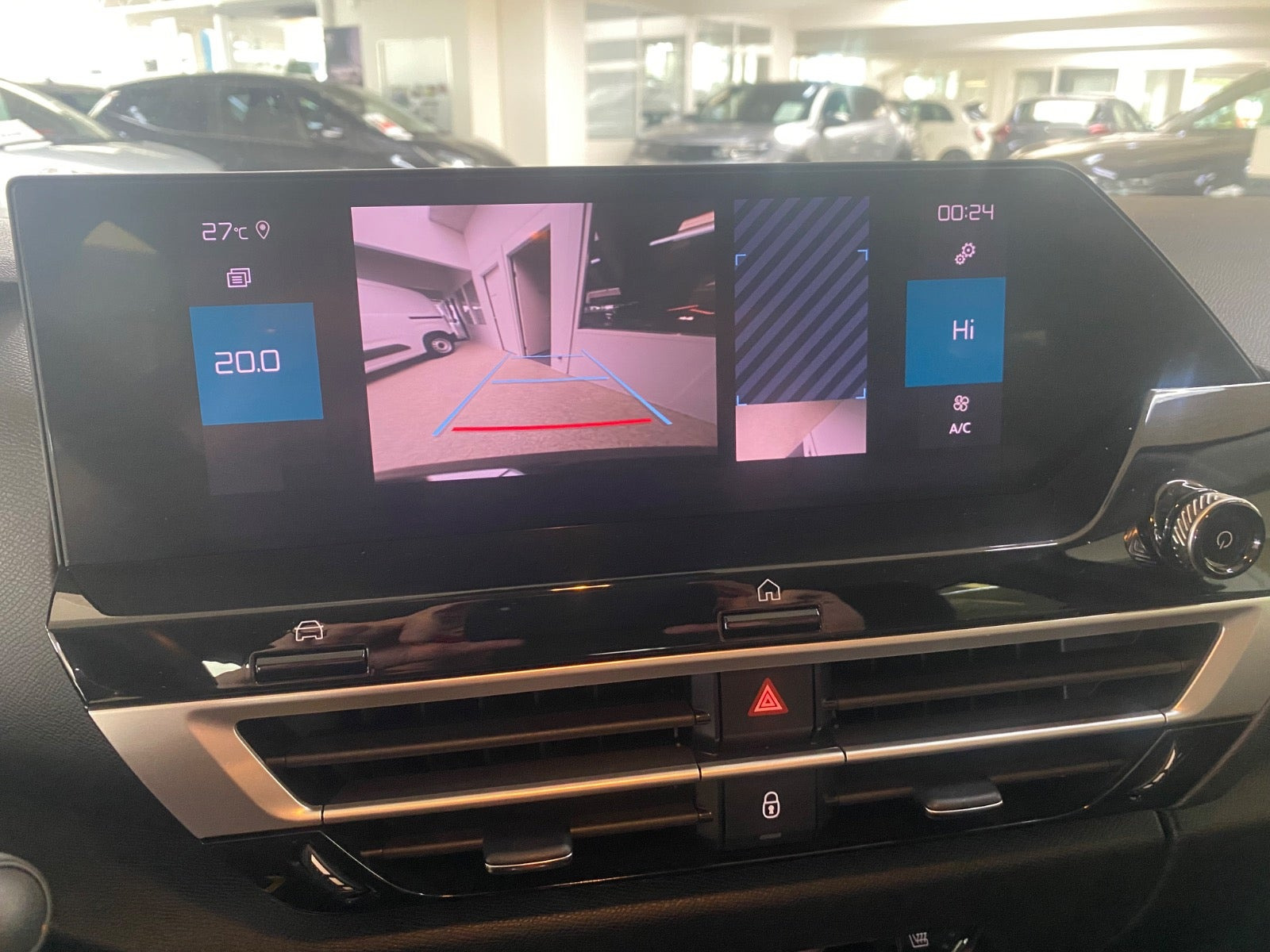 Sort Citroën C4 fra 2022