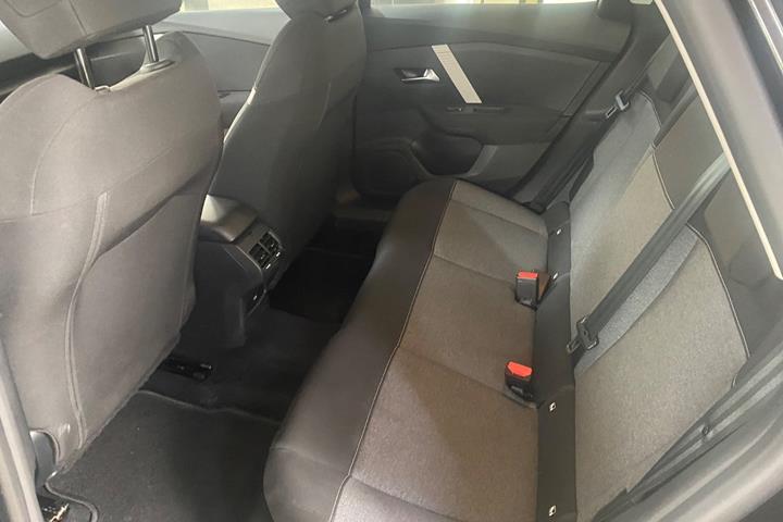 Sort Citroën C4 fra 2022