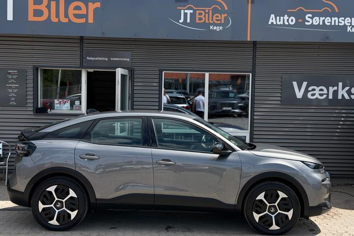 Grå Citroën ë-C4 fra 2025