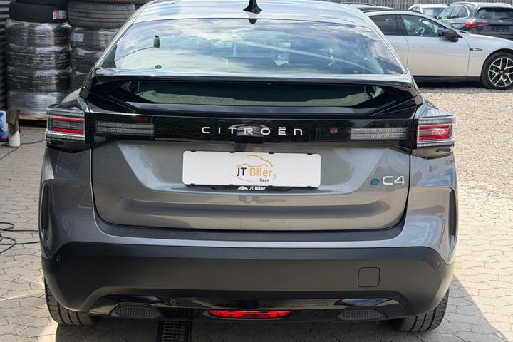 Grå Citroën ë-C4 fra 2025
