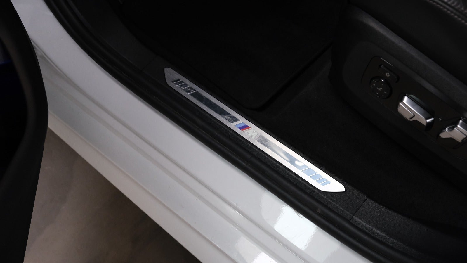 Hvid BMW X5 fra 2023