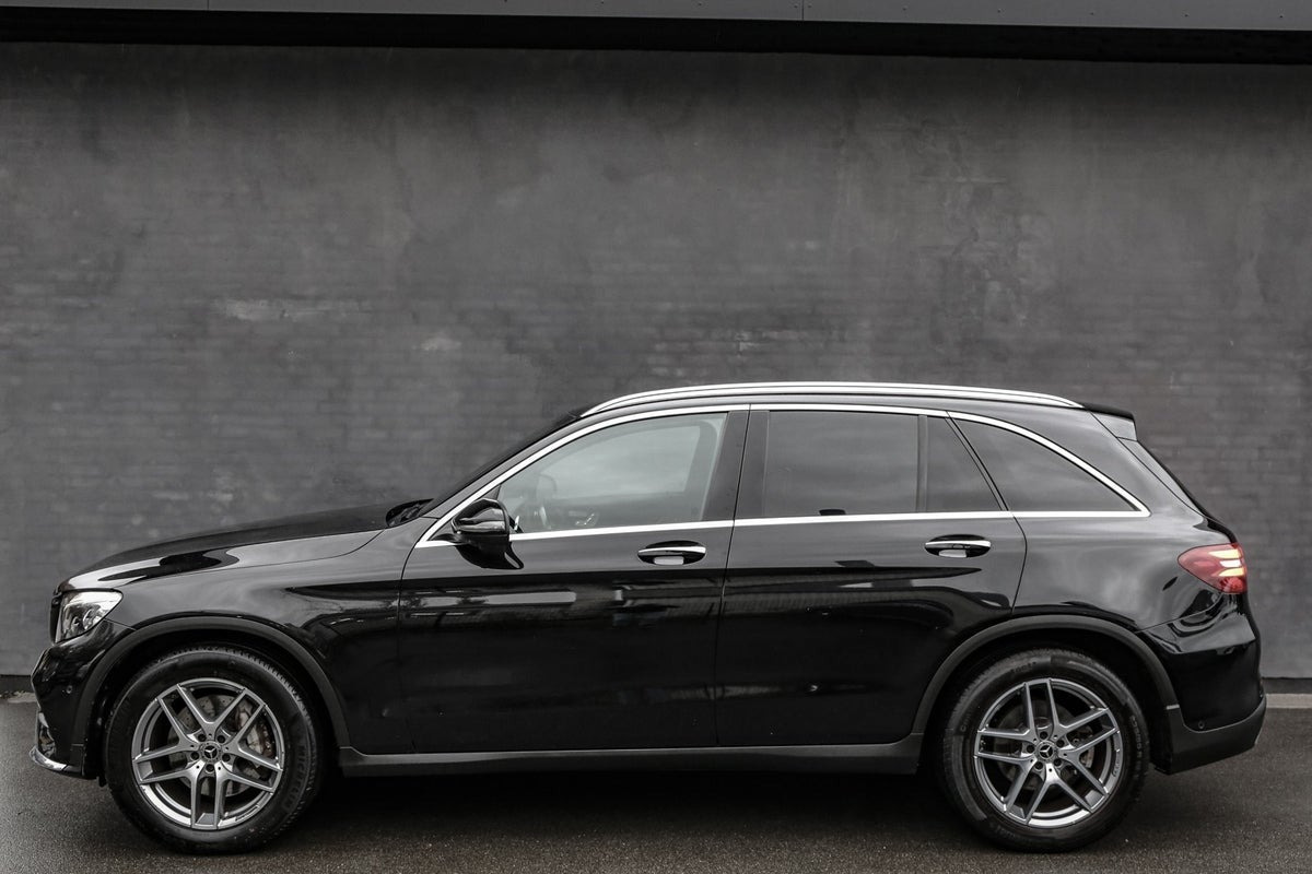 Sort Mercedes GLC250 d fra 2018