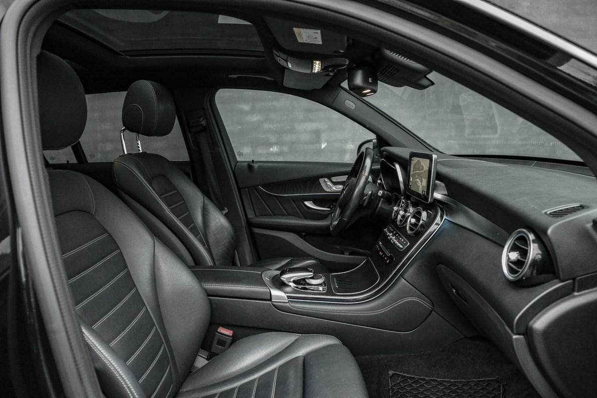 Sort Mercedes GLC250 d fra 2018