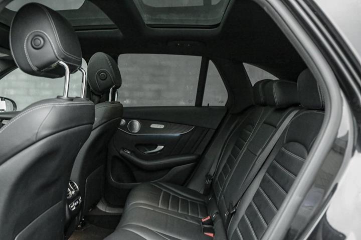 Sort Mercedes GLC250 d fra 2018