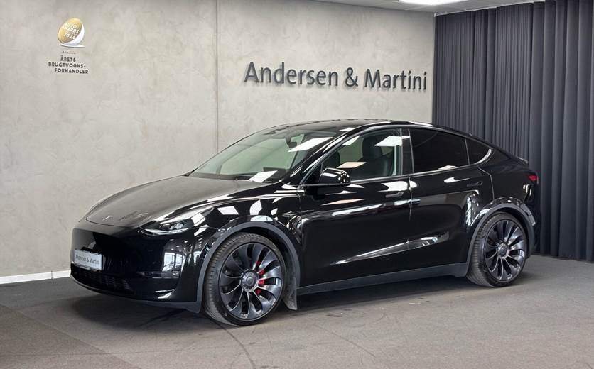 Tesla Model Y EL Performance AWD 534HK 5d Aut.