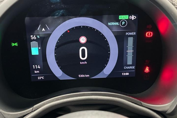 Grøn Fiat 500e fra 2023
