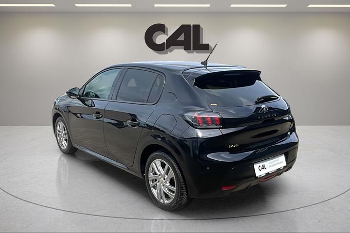undefined Peugeot 208 fra 2022