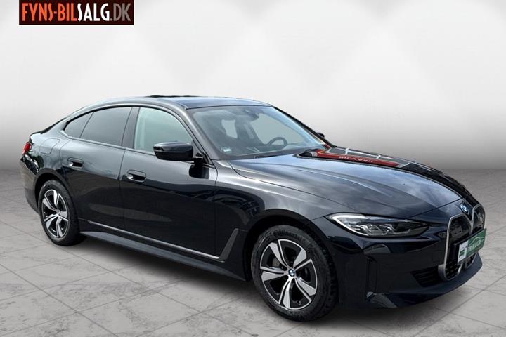 Sort BMW i4 fra 2024