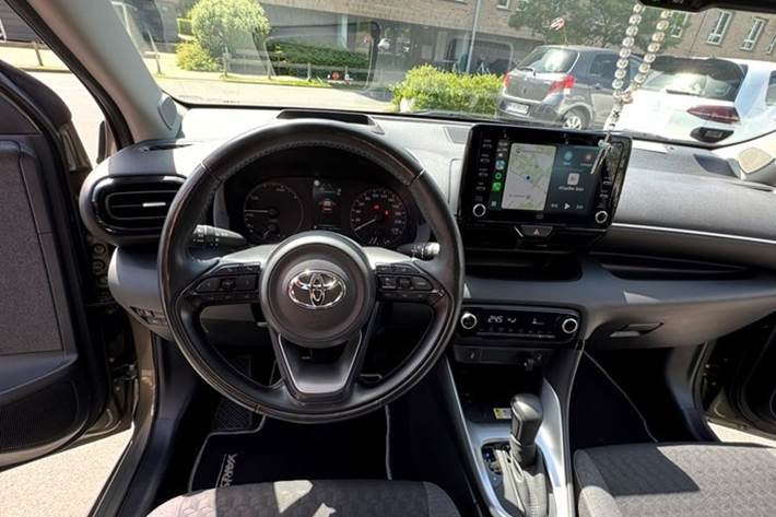 undefined Toyota Yaris fra 2021