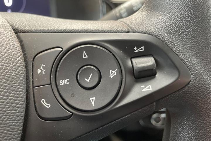 Hvid Opel Corsa-e fra 2022