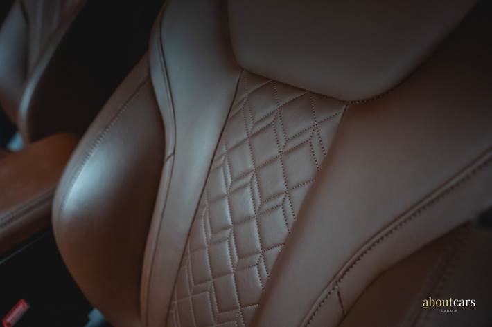 Blå BMW X3 fra 2020
