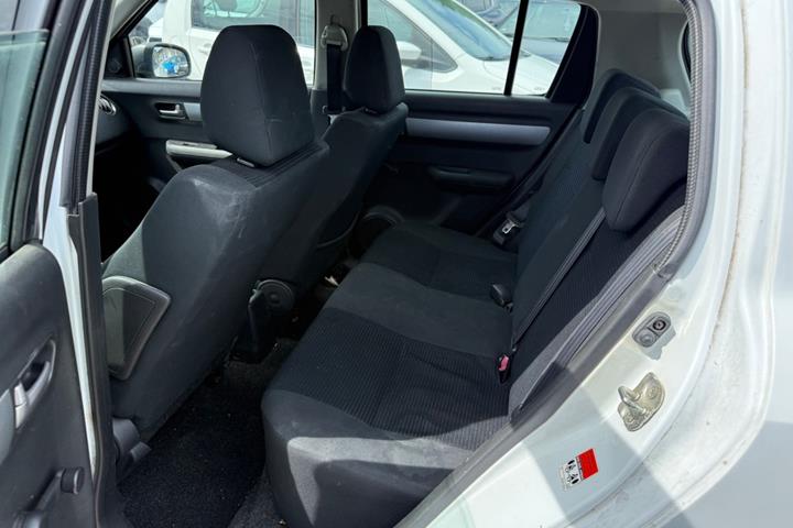 Hvid Suzuki Swift fra 2009