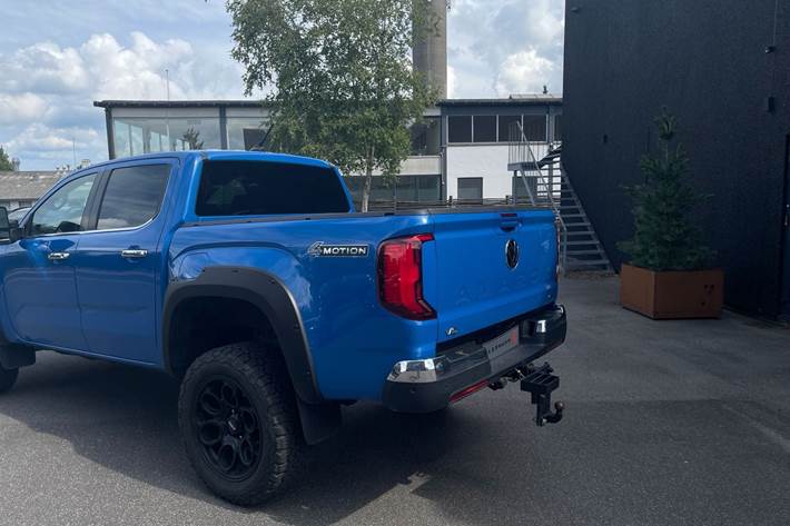 Blå VW Amarok fra 2023