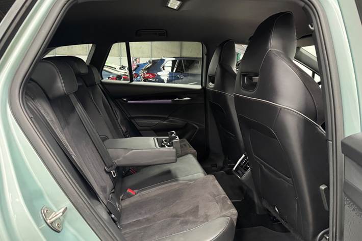 undefined Skoda Enyaq fra 2023