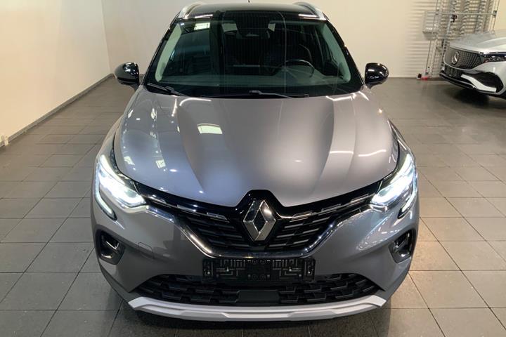 Grå Renault Captur fra 2019