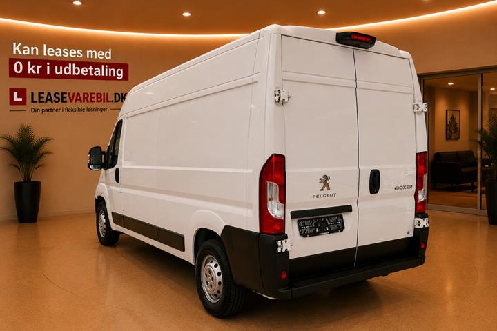Hvid Peugeot e-Boxer 435 fra 2021