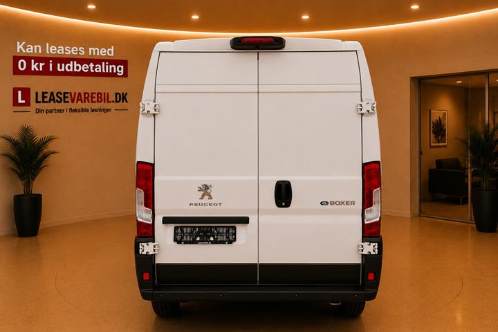 Hvid Peugeot e-Boxer 435 fra 2021