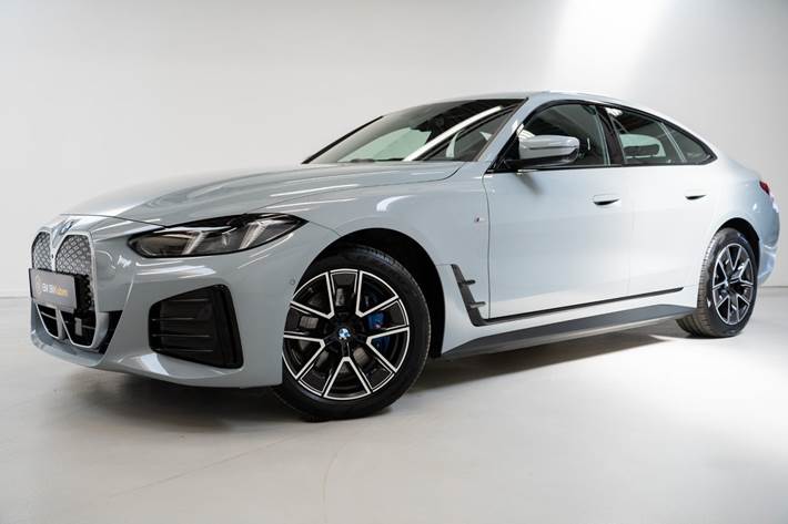 undefined BMW i4 fra 2025