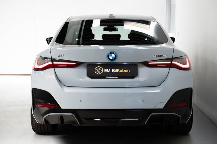 undefined BMW i4 fra 2025