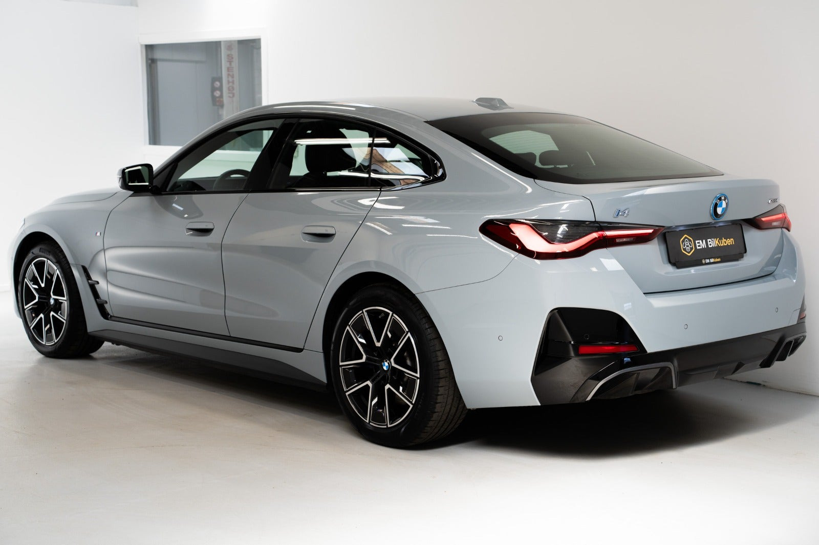 undefined BMW i4 fra 2025