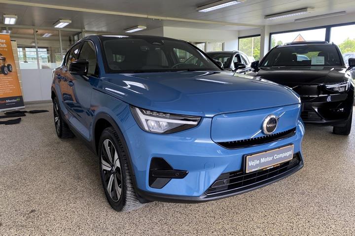 Blå Volvo C40 fra 2023