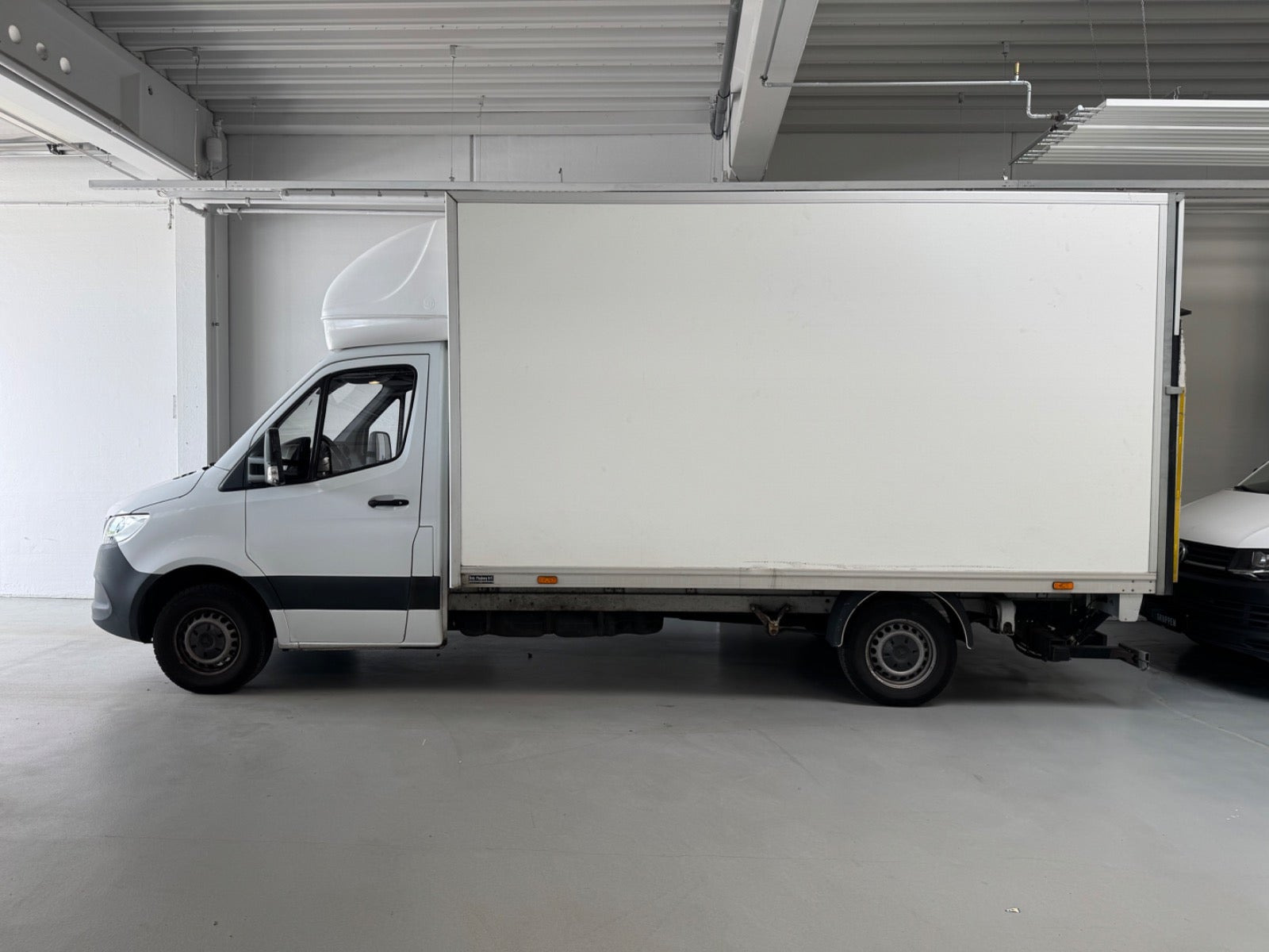 Hvid Mercedes Sprinter 316 fra 2019