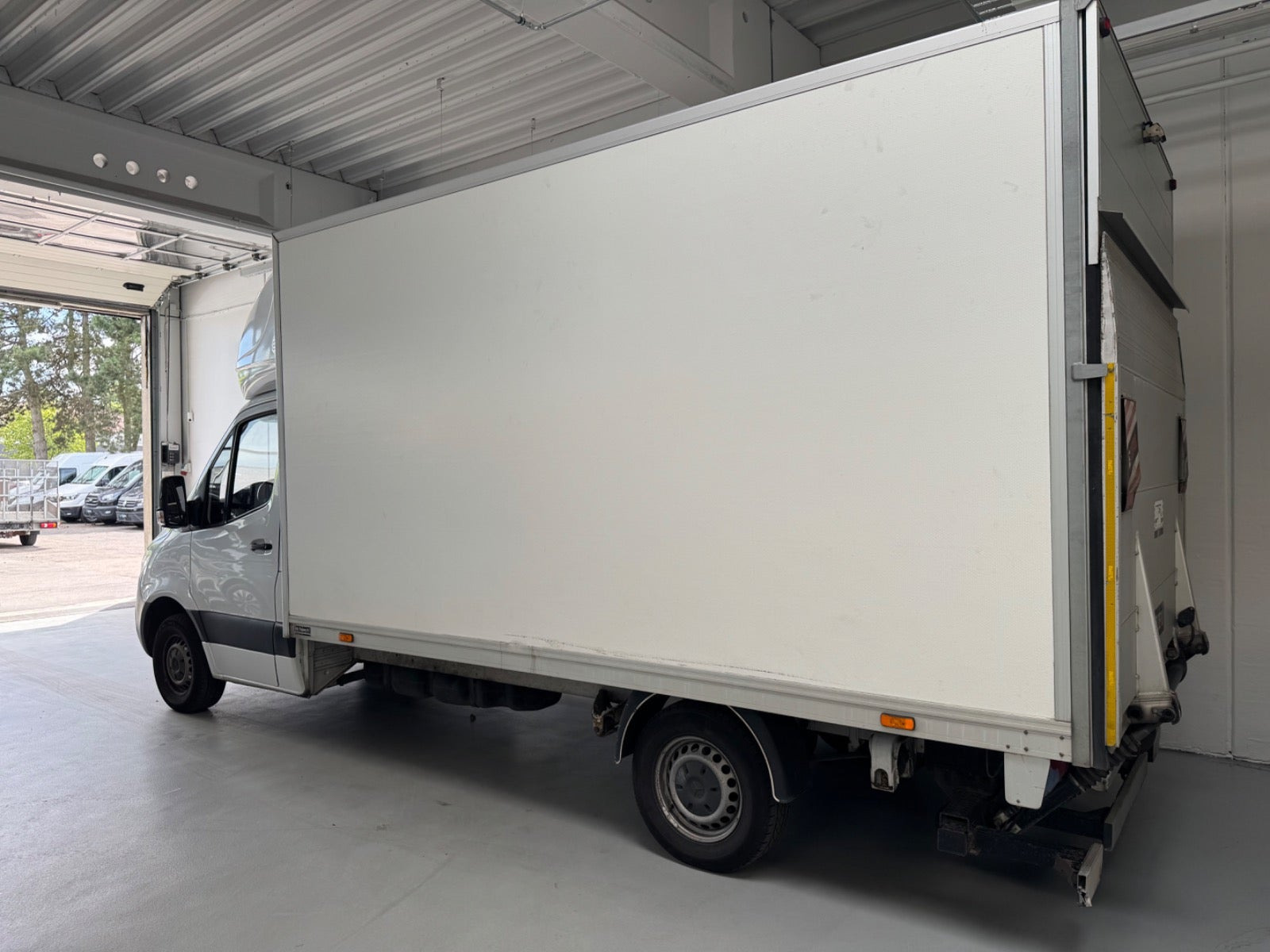 Hvid Mercedes Sprinter 316 fra 2019