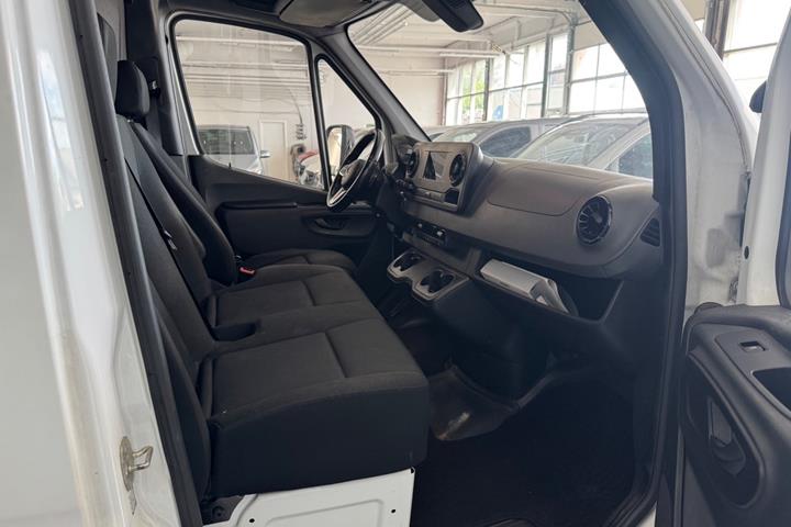 Hvid Mercedes Sprinter 316 fra 2019