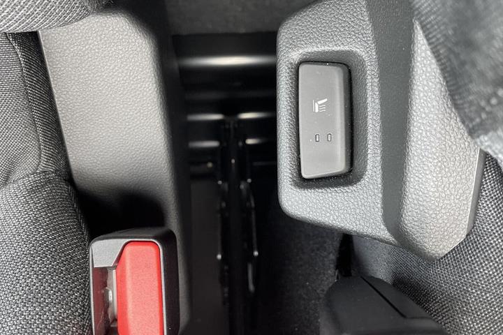 Hvid Renault Master V T35 fra 2025