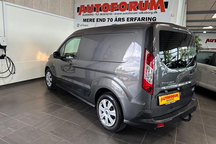 Grå Ford Transit Connect fra 2020
