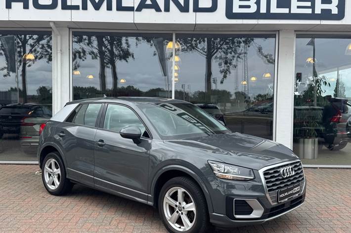 Grøn Audi Q2 fra 2018