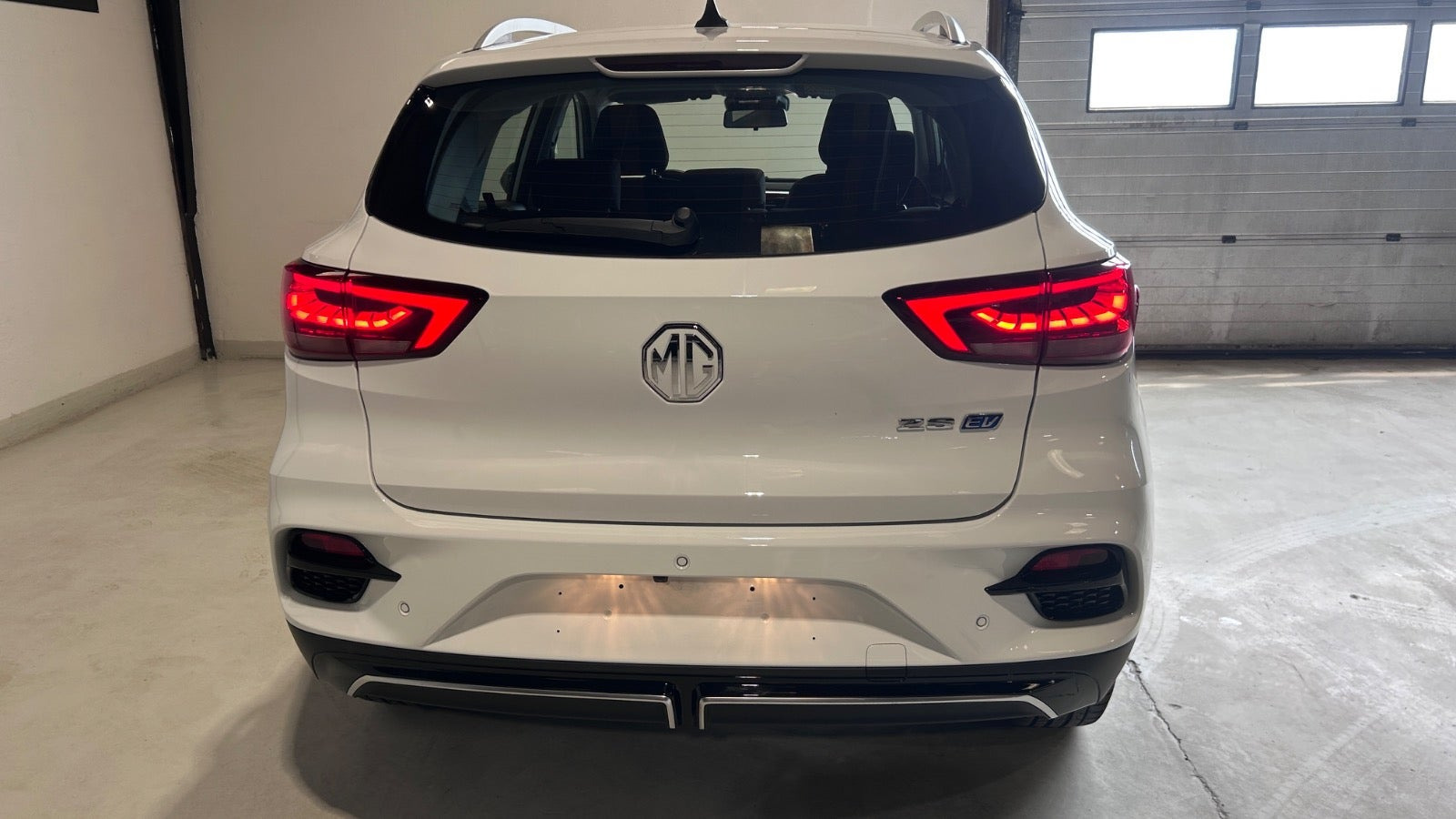 Hvid MG ZS fra 2024