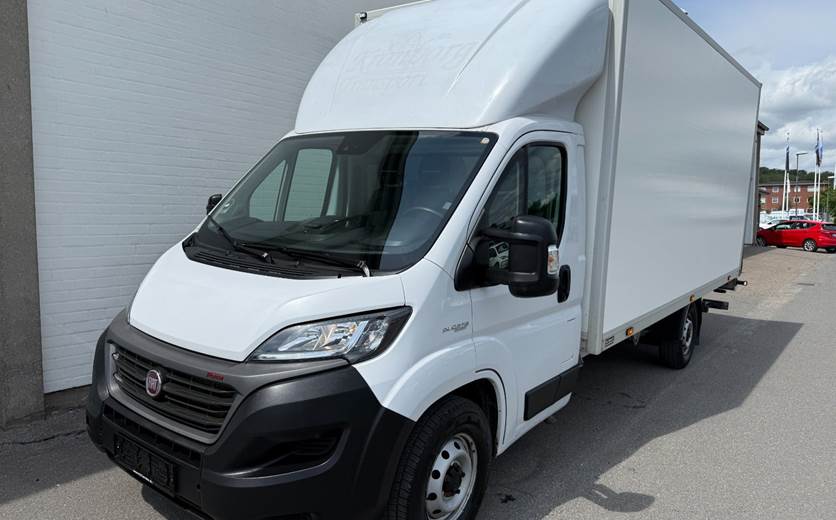 Fiat Ducato 35 2,3 MJT 180 Alukasse m/lift L4