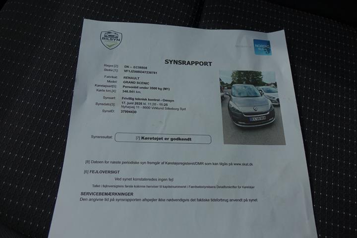Grå Renault Grand Scenic III fra 2012