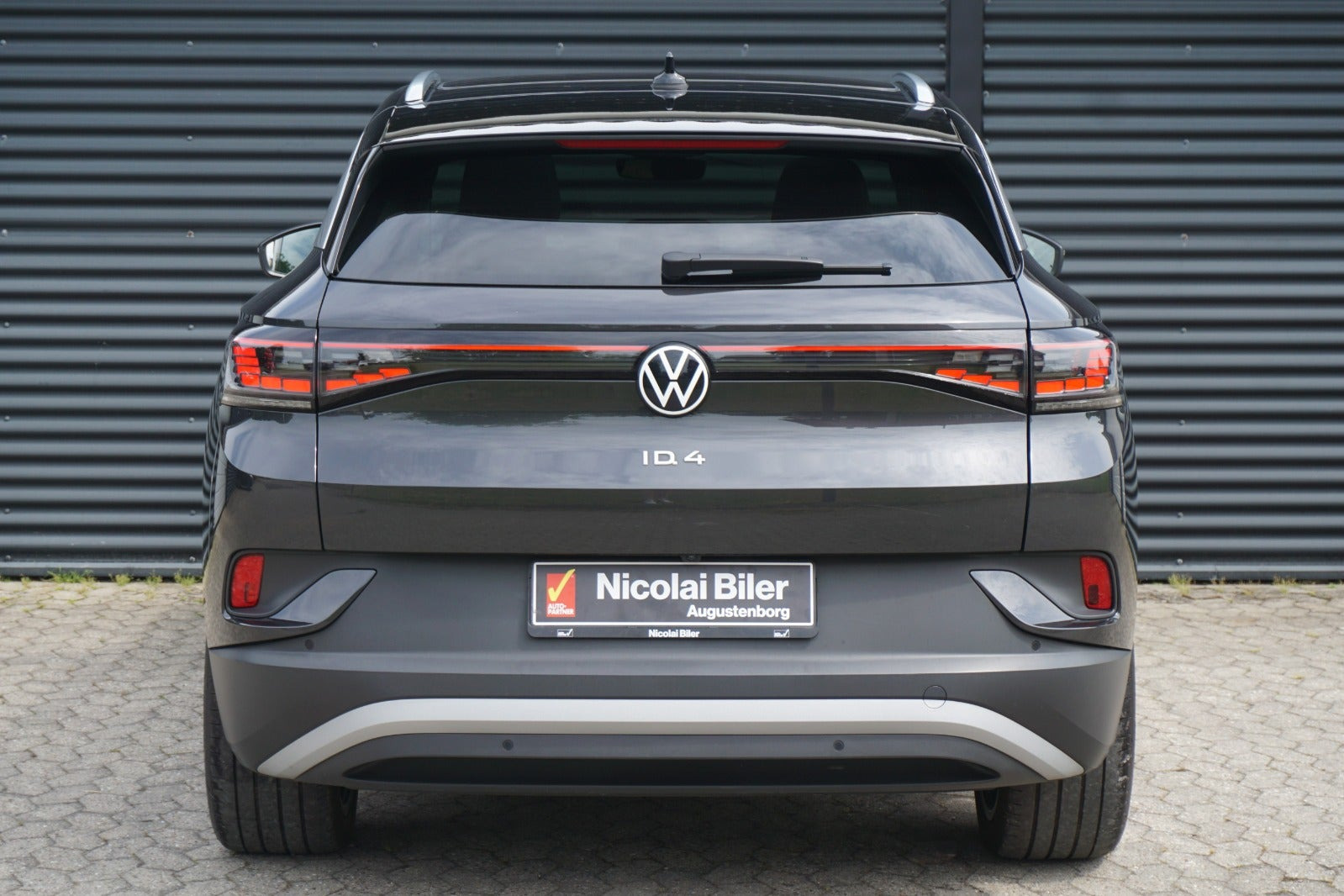 Grå VW ID.4 fra 2021